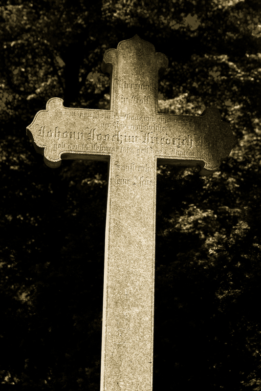 Grabstein an der wittenauer Kirche